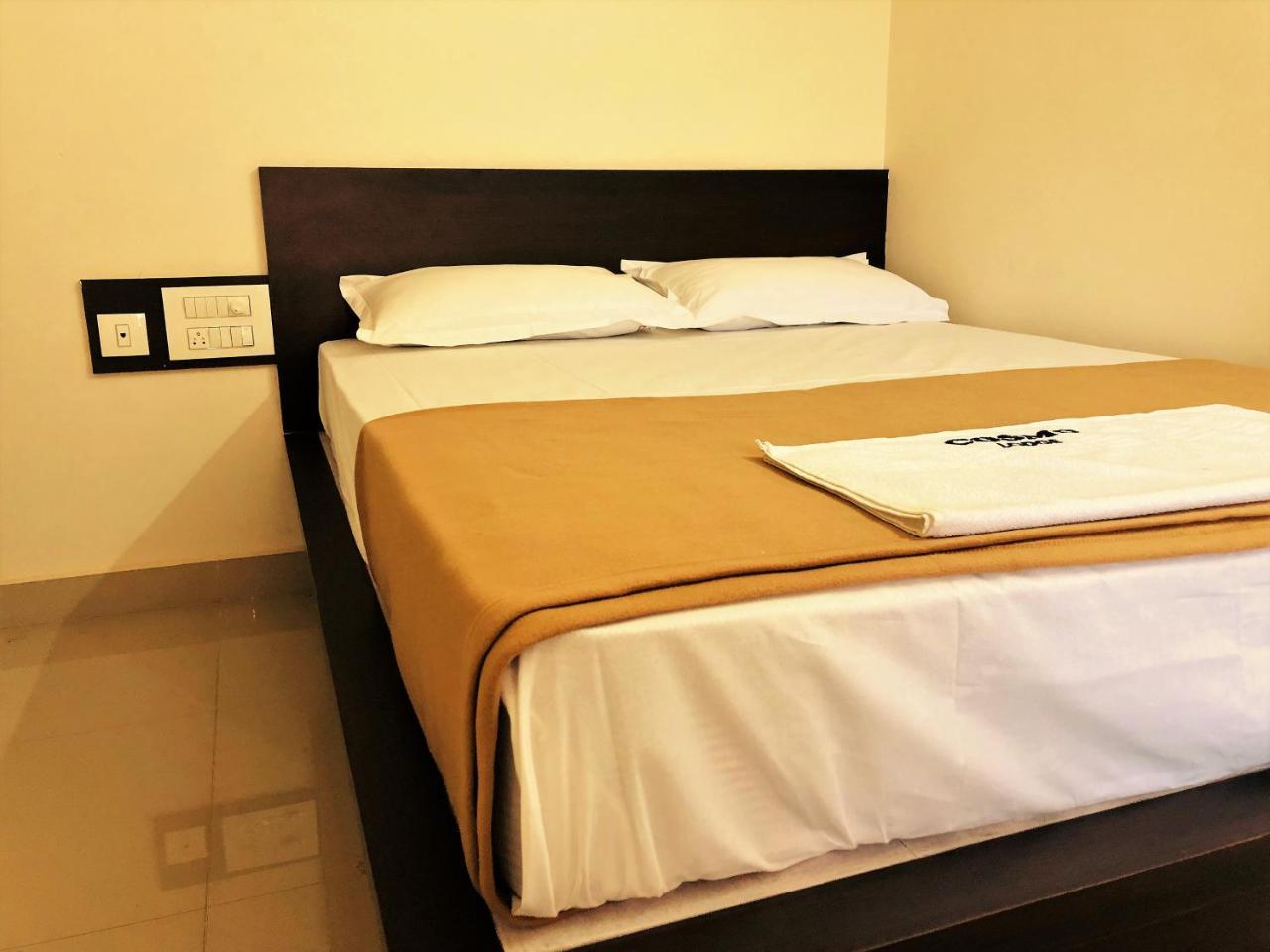 Cosmo Lodge Mangalore Bagian luar foto